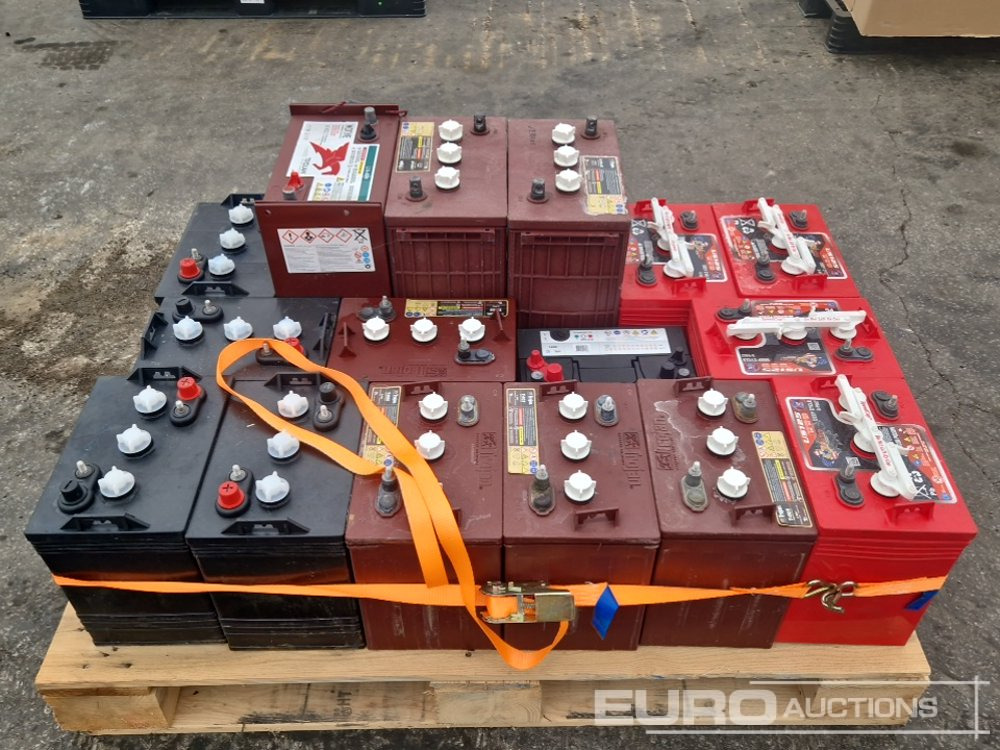 Pallet of 12V+16V Batteries - Náhradní díly: obrázek 1 Pallet of 12V+16V Batteries - Náhradní díly: obrázek 1