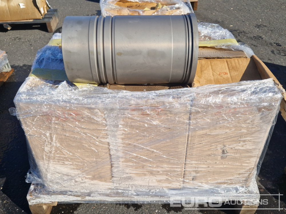 Pallet of Hitachi Cylinder PartNR H3750722700 (6 of) - Náhradní díly pro Rýpadlo: obrázek 1 Pallet of Hitachi Cylinder PartNR H3750722700 (6 of) - Náhradní díly pro Rýpadlo: obrázek 1