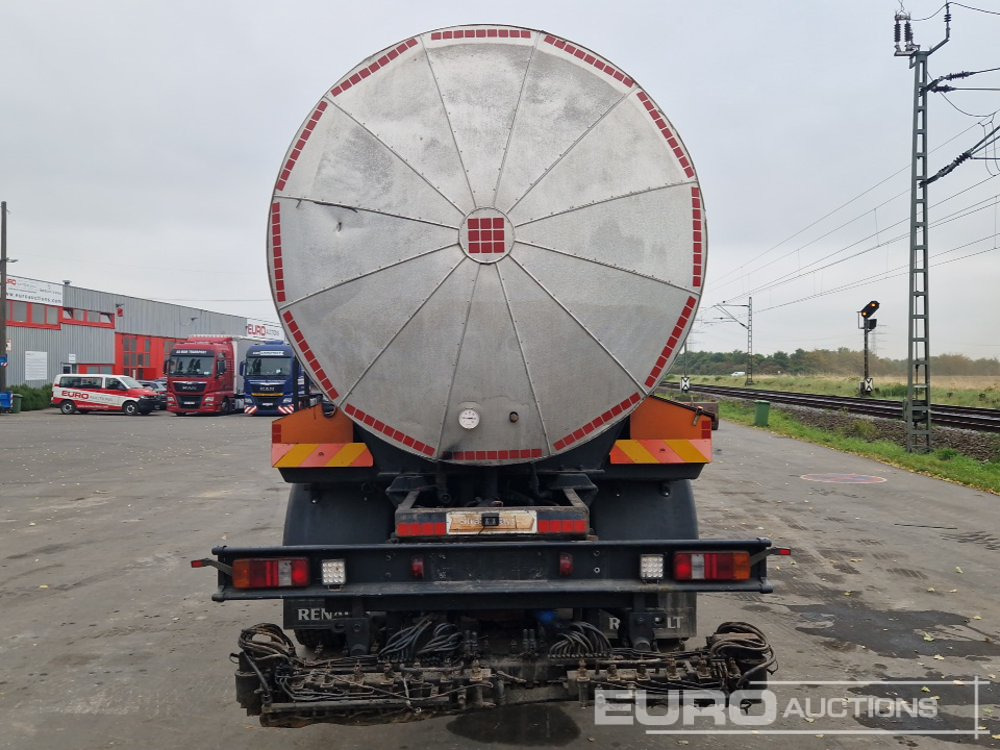 Renault 220 DCI - Rozstřikovač živic: obrázek 4 Renault 220 DCI - Rozstřikovač živic: obrázek 4