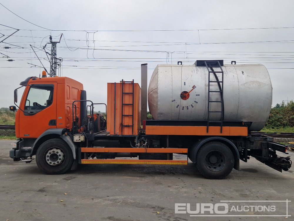 Renault 220 DCI - Rozstřikovač živic: obrázek 2 Renault 220 DCI - Rozstřikovač živic: obrázek 2