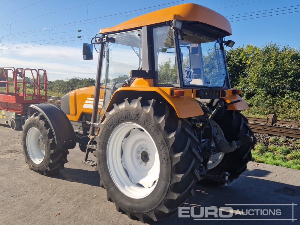 Renault Ceres 345X - Traktor: obrázek 3 Renault Ceres 345X - Traktor: obrázek 3