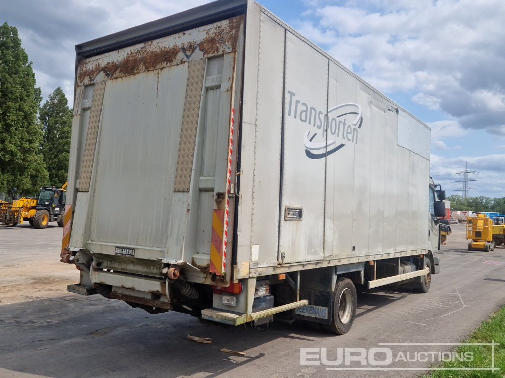 Renault Midlum 190 DXI - Skříňový nákladní auto: obrázek 5 Renault Midlum 190 DXI - Skříňový nákladní auto: obrázek 5
