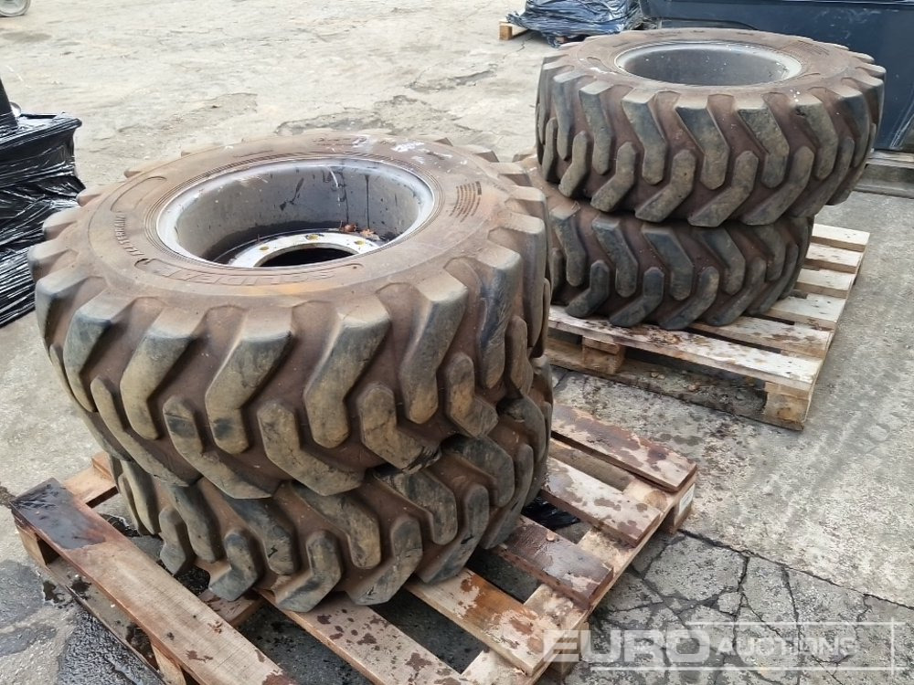 Tyres on Rims to suit Manitou 160ATJ (4 of) - Pneumatiky: obrázek 3 Tyres on Rims to suit Manitou 160ATJ (4 of) - Pneumatiky: obrázek 3