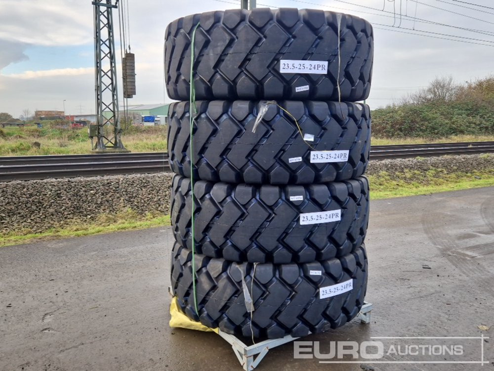 Unused 23.5-25 24PR E-3/L-3 TL Tyres (4 of) - Pneumatiky: obrázek 1 Unused 23.5-25 24PR E-3/L-3 TL Tyres (4 of) - Pneumatiky: obrázek 1