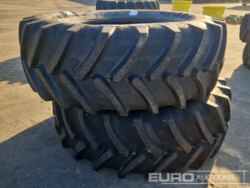 Unused Armour 710/70R42 Tyres (2 of) - Pneumatiky: obrázek 2 Unused Armour 710/70R42 Tyres (2 of) - Pneumatiky: obrázek 2