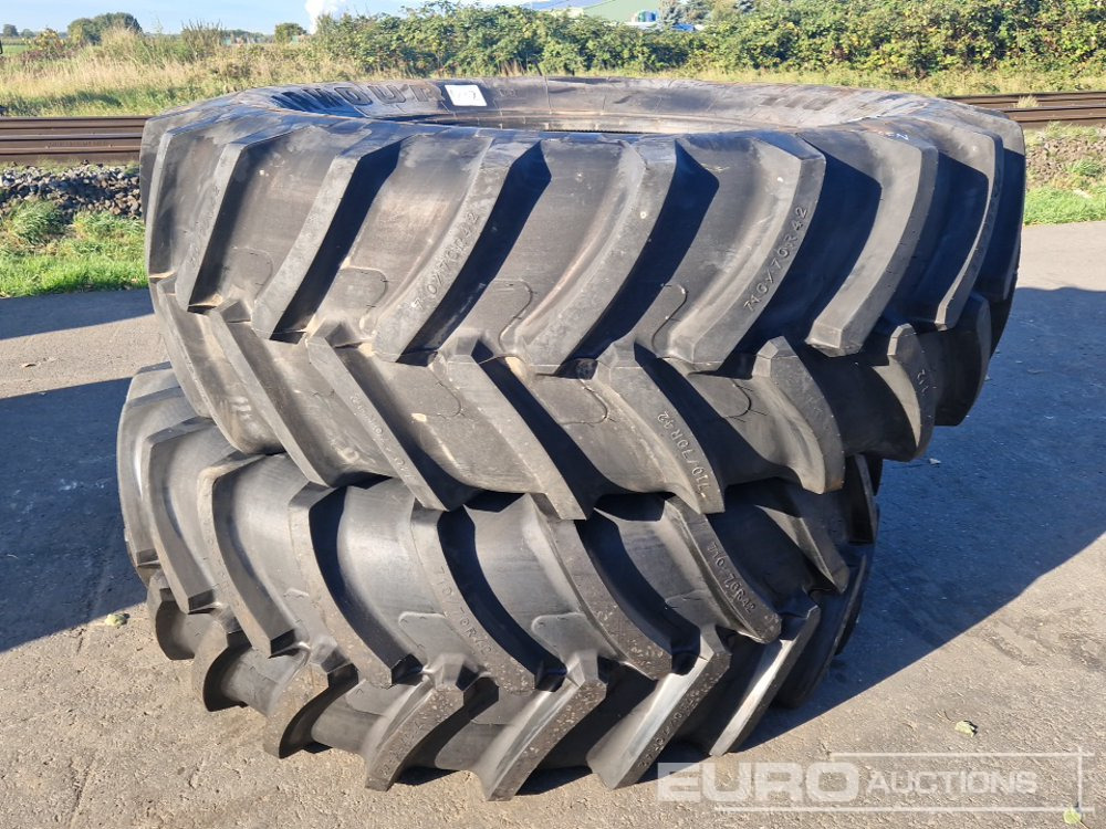Unused Armour 710/70R42 Tyres (2 of) - Pneumatiky: obrázek 1 Unused Armour 710/70R42 Tyres (2 of) - Pneumatiky: obrázek 1