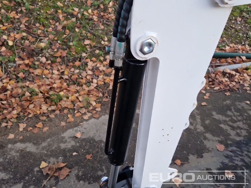 Mini rýpadlo Unused JPC KV15: obrázek 17