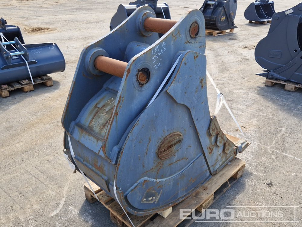 Unused Strickland 24" Digging Bucket to suit JCB JS260 - Lžíce: obrázek 3 Unused Strickland 24" Digging Bucket to suit JCB JS260 - Lžíce: obrázek 3