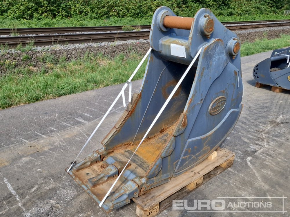 Unused Strickland 24" Digging Bucket to suit JCB JS260 - Lžíce: obrázek 1 Unused Strickland 24" Digging Bucket to suit JCB JS260 - Lžíce: obrázek 1