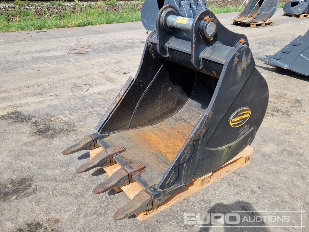 Unused Strickland 36" Digging Bucket, 80mm Pin to suit JCB JS160 - Lžíce: obrázek 1 Unused Strickland 36" Digging Bucket, 80mm Pin to suit JCB JS160 - Lžíce: obrázek 1
