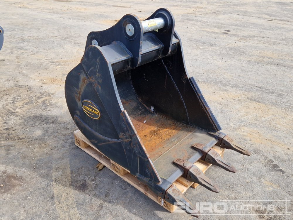 Unused Strickland 36" Digging Bucket, 80mm Pin to suit JCB JS160 - Lžíce: obrázek 4 Unused Strickland 36" Digging Bucket, 80mm Pin to suit JCB JS160 - Lžíce: obrázek 4