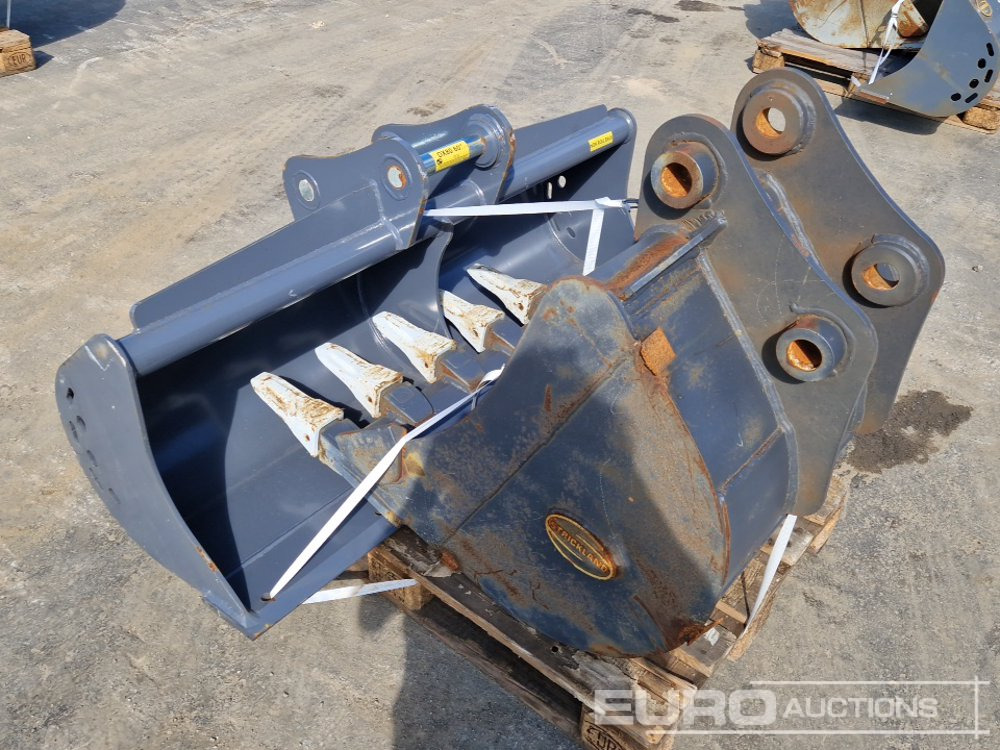 Unused Strickland 60" Ditching, 30" Digging Buckets, 45mm Pin to suit Doosan DX85 (2 of) - Lžíce: obrázek 4 Unused Strickland 60" Ditching, 30" Digging Buckets, 45mm Pin to suit Doosan DX85 (2 of) - Lžíce: obrázek 4