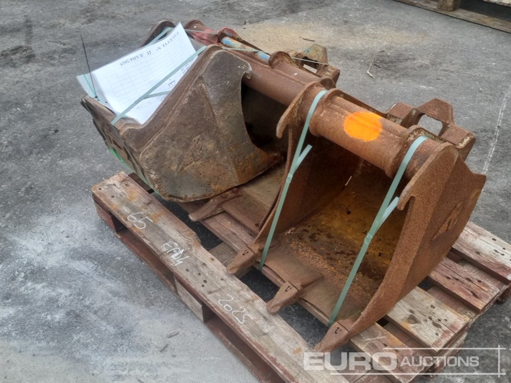Various Digging Buckets, ARDEN to suit 2-4 Ton Excavator (3 of) - Lžíce: obrázek 1 Various Digging Buckets, ARDEN to suit 2-4 Ton Excavator (3 of) - Lžíce: obrázek 1
