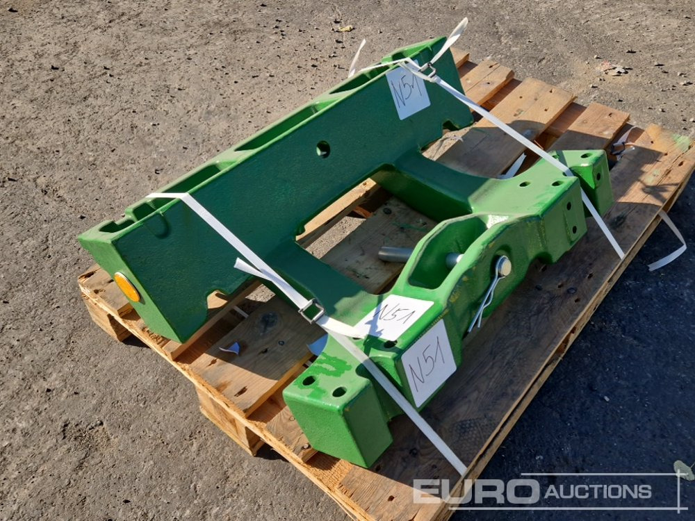 Unused Suitcase or BigPack Front Weight Carrier to suit John Deere 8R 230, 8R 250, 8R 280, 8R 310, 8R 340, 8R 370, 8R 410 (PartNo.R569418,R572164) - Zemědělská technika: obrázek 4 Unused Suitcase or BigPack Front Weight Carrier to suit John Deere 8R 230, 8R 250, 8R 280, 8R 310, 8R 340, 8R 370, 8R 410 (PartNo.R569418,R572164) - Zemědělská technika: obrázek 4