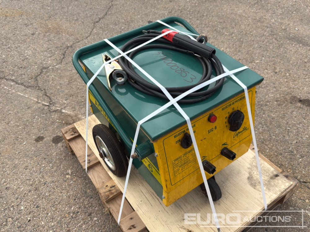 AGUILA X1C-6 - Vybavení garáže/ Dílny: obrázek 2 AGUILA X1C-6 - Vybavení garáže/ Dílny: obrázek 2