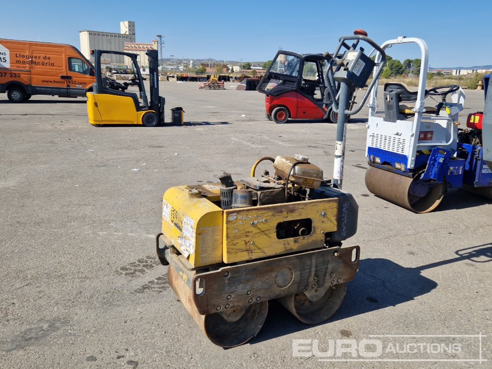 ENARCO Walk Behind Double Drum Roller - Válec: obrázek 3 ENARCO Walk Behind Double Drum Roller - Válec: obrázek 3