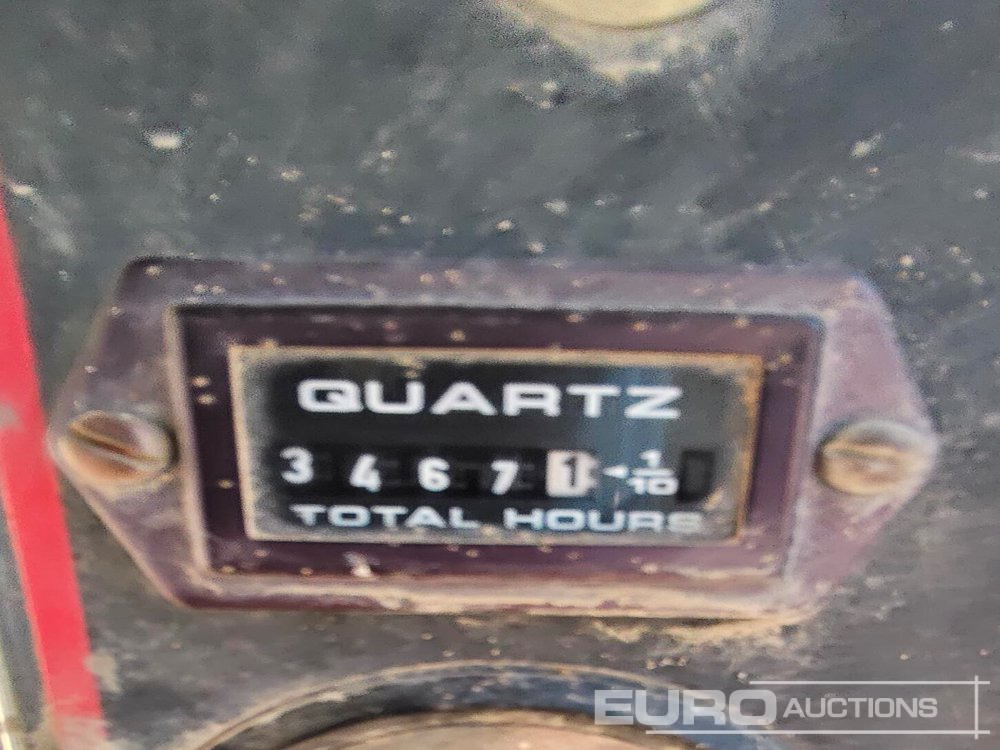 Gehl SL4240 - Smykový nakladač: obrázek 5 Gehl SL4240 - Smykový nakladač: obrázek 5