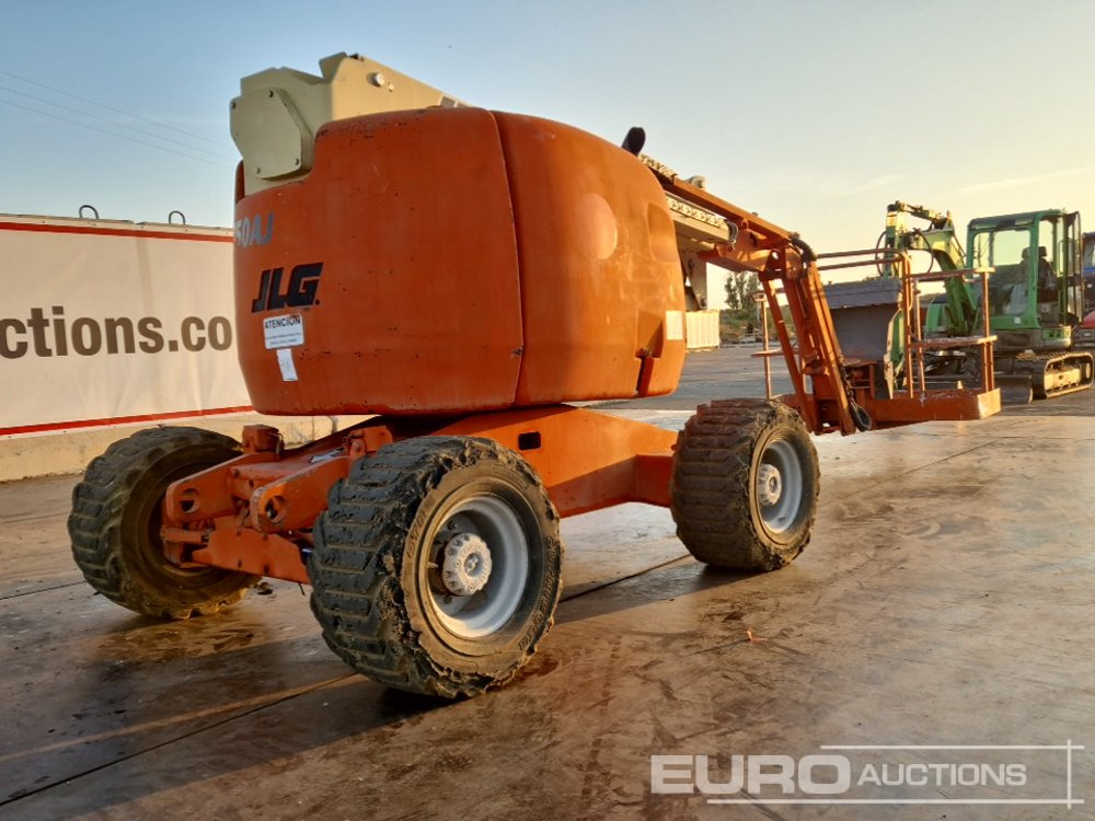 JLG 4x4 Articulating Boom Lift, 15.7 Working Height, 230kg Platform Capacity - Pracovní plošina: obrázek 1 JLG 4x4 Articulating Boom Lift, 15.7 Working Height, 230kg Platform Capacity - Pracovní plošina: obrázek 1