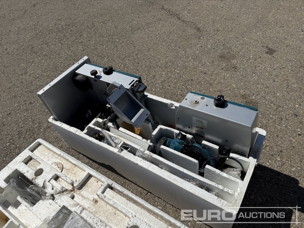 Makita LB1200F - Stavební zařízení: obrázek 2 Makita LB1200F - Stavební zařízení: obrázek 2