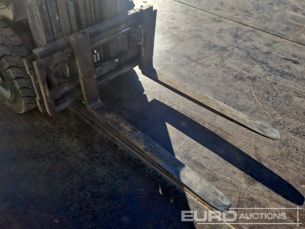 Vysokozdvižný vozík Nissan 25: obrázek 18 Vysokozdvižný vozík Nissan 25: obrázek 18