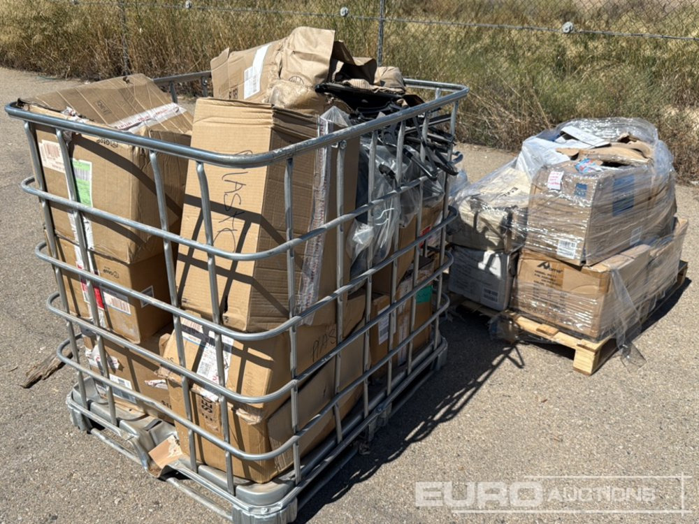 Pallet of Air Fresheners, Plastic Hangers - Nástroj/ Vybavení: obrázek 2 Pallet of Air Fresheners, Plastic Hangers - Nástroj/ Vybavení: obrázek 2