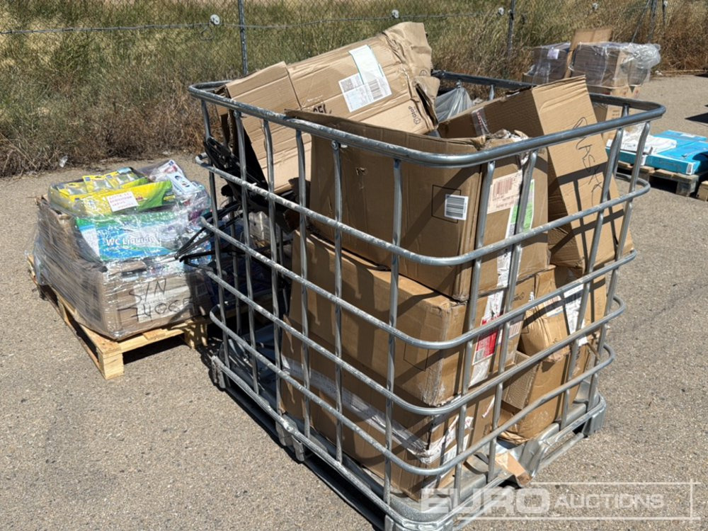Pallet of Air Fresheners, Plastic Hangers - Nástroj/ Vybavení: obrázek 1 Pallet of Air Fresheners, Plastic Hangers - Nástroj/ Vybavení: obrázek 1