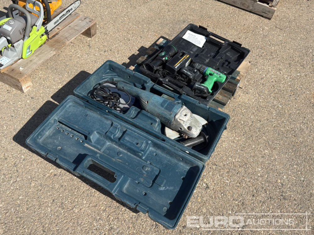 Pallet of (Hitachi) Cordless Drill & 230mm (Bosh) Angle Grinder - Stavební zařízení: obrázek 2 Pallet of (Hitachi) Cordless Drill & 230mm (Bosh) Angle Grinder - Stavební zařízení: obrázek 2