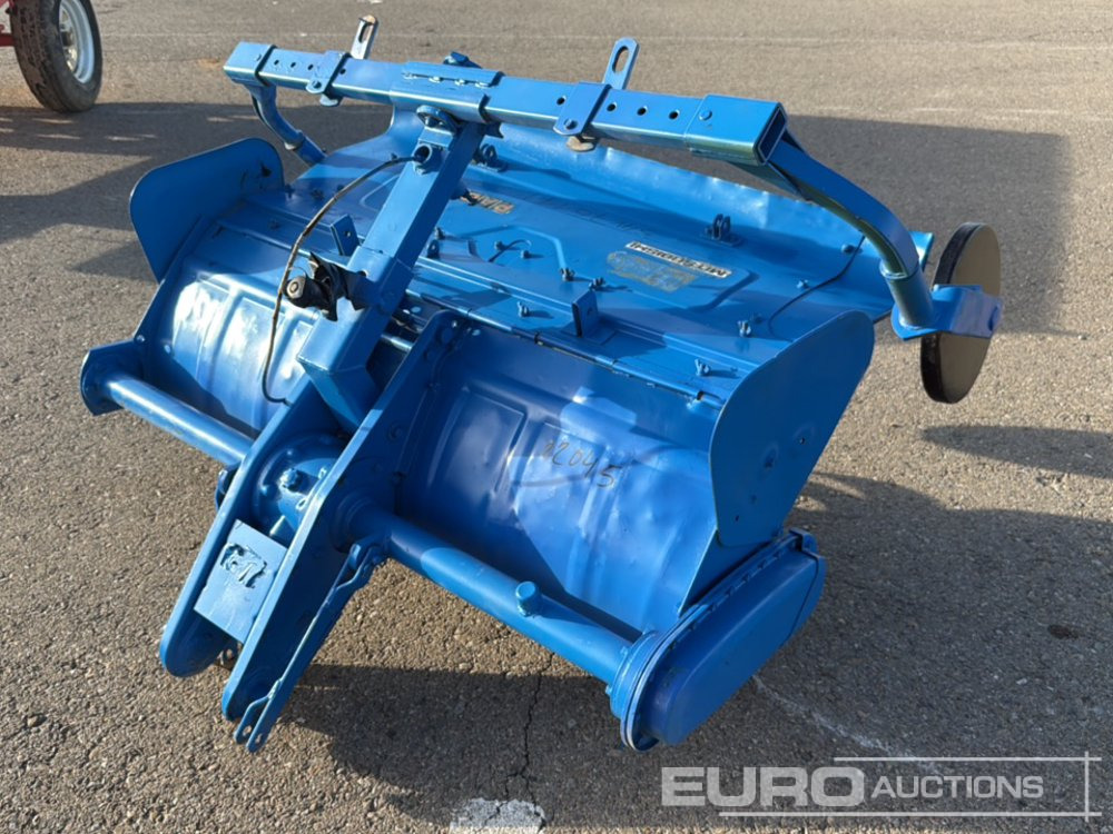 Mitsubishi P1200S - Zemědělská technika: obrázek 4 Mitsubishi P1200S - Zemědělská technika: obrázek 4