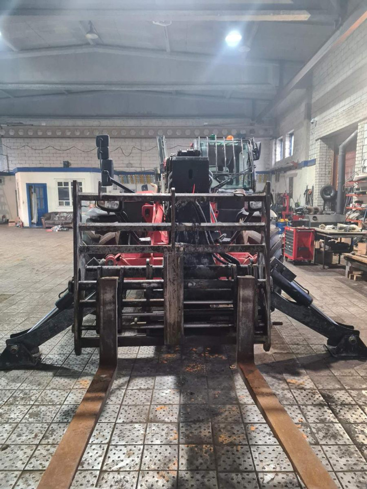 MANITOU MT1840 / 2019 - Teleskopický manipulátor: obrázek 3 MANITOU MT1840 / 2019 - Teleskopický manipulátor: obrázek 3