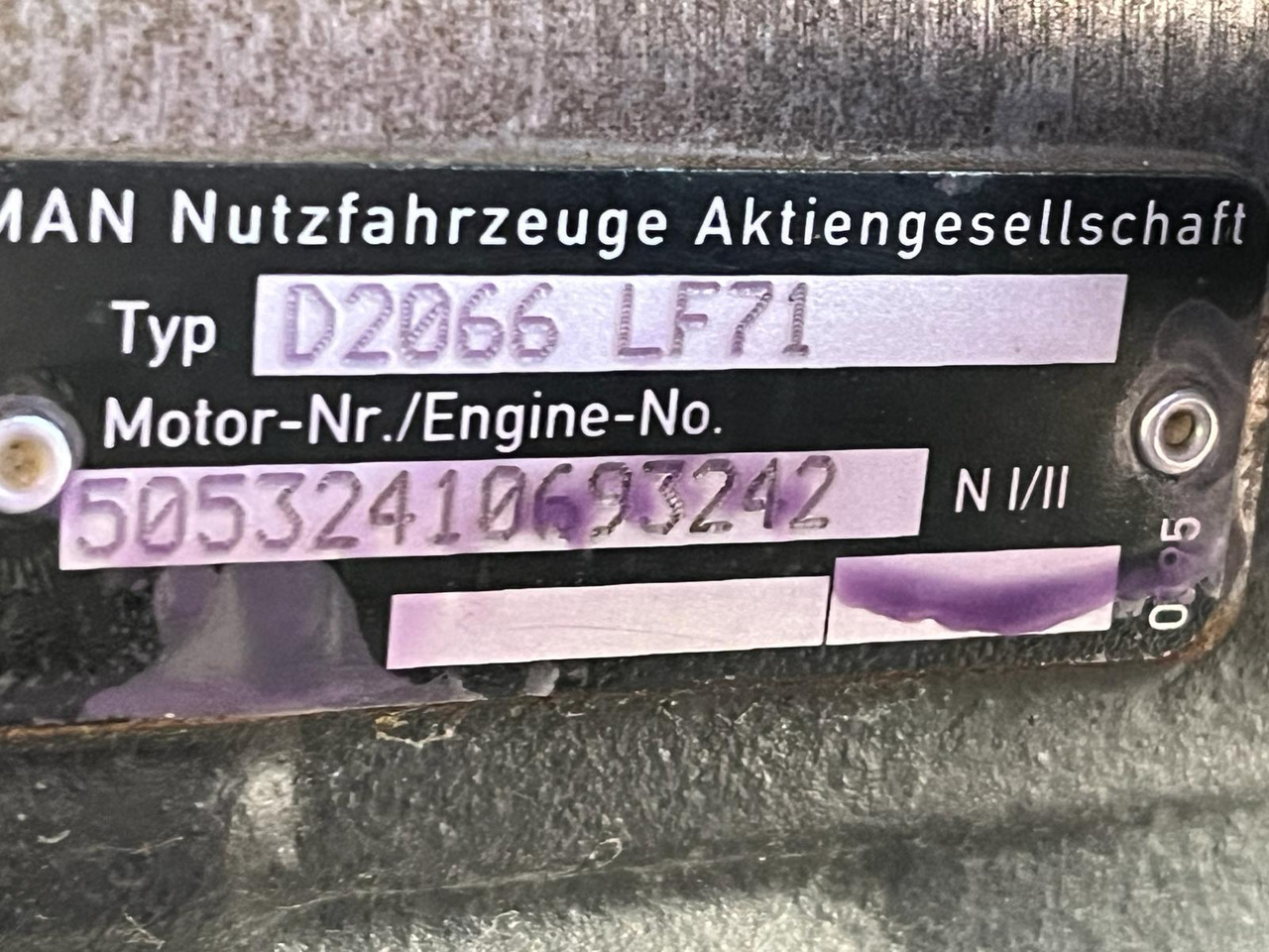 Camion bi-benne MAN TGA 35.430 5894-YQ-56 leasing Camion bi-benne MAN TGA 35.430 5894-YQ-56: obrázek 13 Camion bi-benne MAN TGA 35.430 5894-YQ-56 leasing Camion bi-benne MAN TGA 35.430 5894-YQ-56: obrázek 13