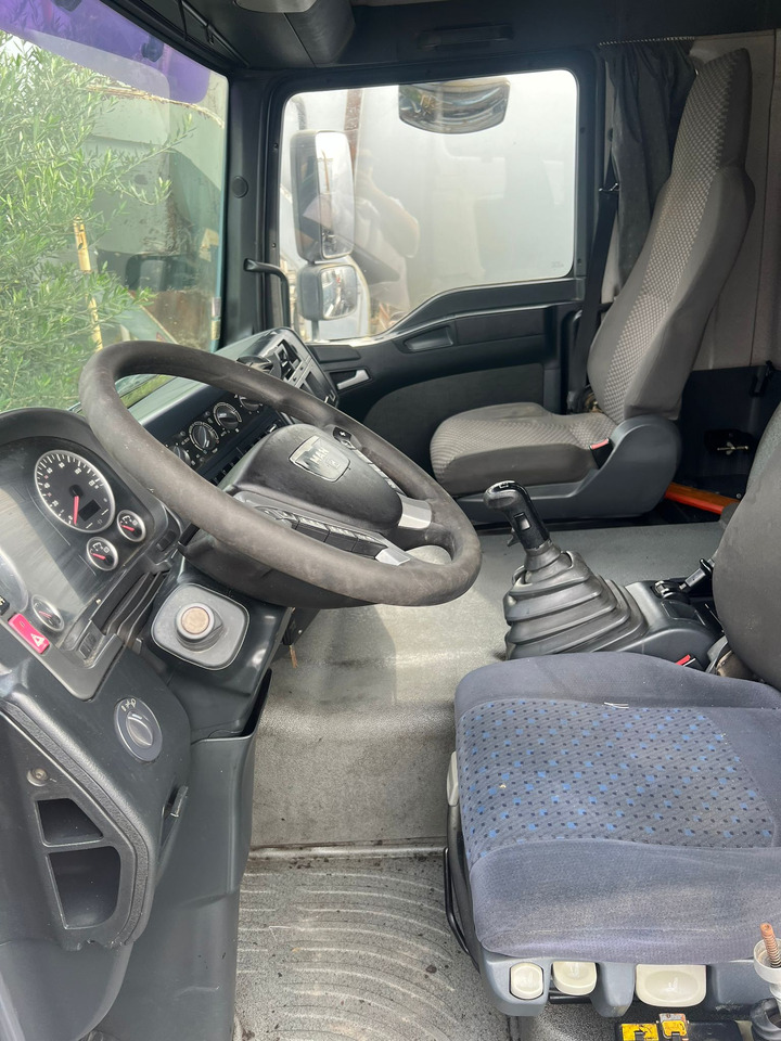 Camion bi-benne MAN TGA 35.430 5894-YQ-56 leasing Camion bi-benne MAN TGA 35.430 5894-YQ-56: obrázek 11 Camion bi-benne MAN TGA 35.430 5894-YQ-56 leasing Camion bi-benne MAN TGA 35.430 5894-YQ-56: obrázek 11