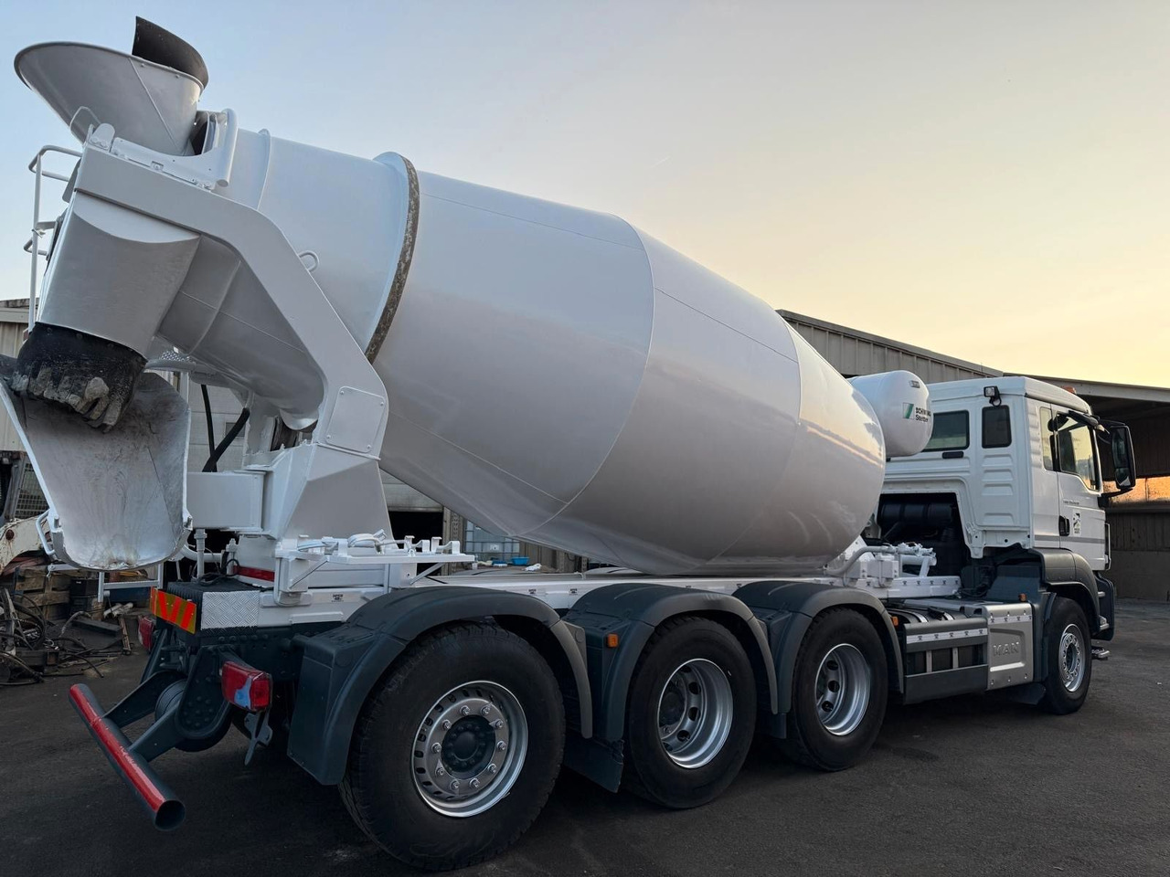 MAN TGS 35.420 - Autodomíchávač: obrázek 4 MAN TGS 35.420 - Autodomíchávač: obrázek 4