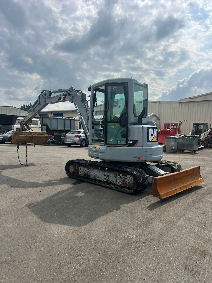 Mini-pelle Caterpillar 305E2 - Mini rýpadlo: obrázek 3 Mini-pelle Caterpillar 305E2 - Mini rýpadlo: obrázek 3