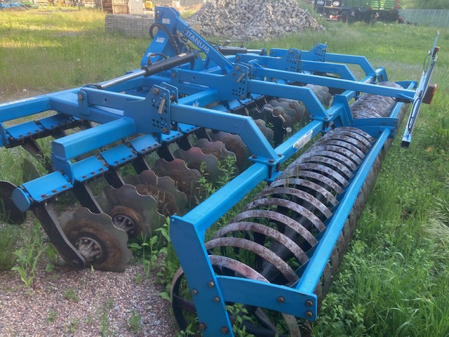 Agroland Kurzscheibenegge Heavy 4,50m - Talířové brány: obrázek 1 Agroland Kurzscheibenegge Heavy 4,50m - Talířové brány: obrázek 1