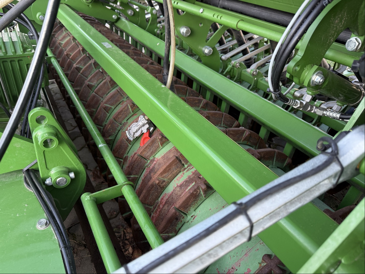 Amazone Anbaukreiselegge KE 3001 Super - Stroj na obdělávání půdy: obrázek 2 Amazone Anbaukreiselegge KE 3001 Super - Stroj na obdělávání půdy: obrázek 2