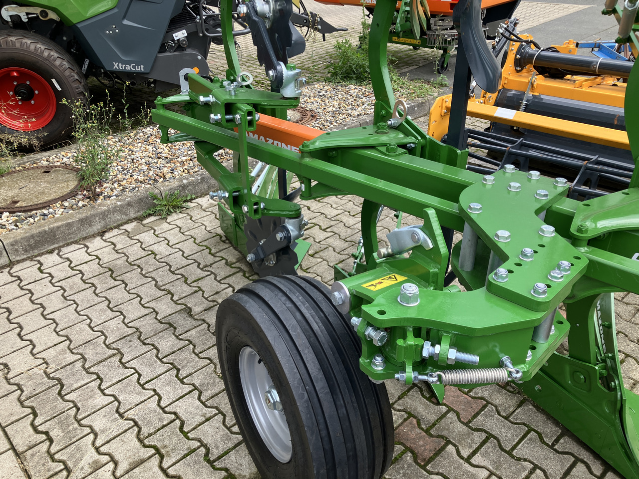 Amazone CAYROS XMS 950 V 5-Schar - Pluh: obrázek 2 Amazone CAYROS XMS 950 V 5-Schar - Pluh: obrázek 2