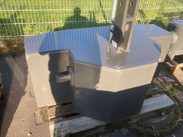 Buschmeier Frontgewicht 2.000 Kg - Traktor: obrázek 2 Buschmeier Frontgewicht 2.000 Kg - Traktor: obrázek 2