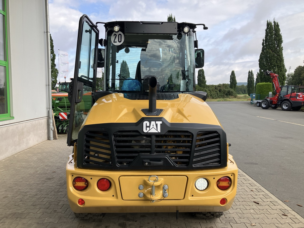 Caterpillar 908 HL - Kolový nakladač: obrázek 5 Caterpillar 908 HL - Kolový nakladač: obrázek 5