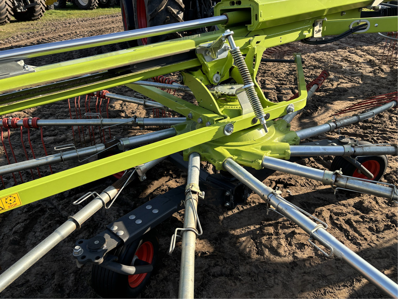 Claas Liner 4800 Trend - Obraceč/ Shrnovač: obrázek 2 Claas Liner 4800 Trend - Obraceč/ Shrnovač: obrázek 2