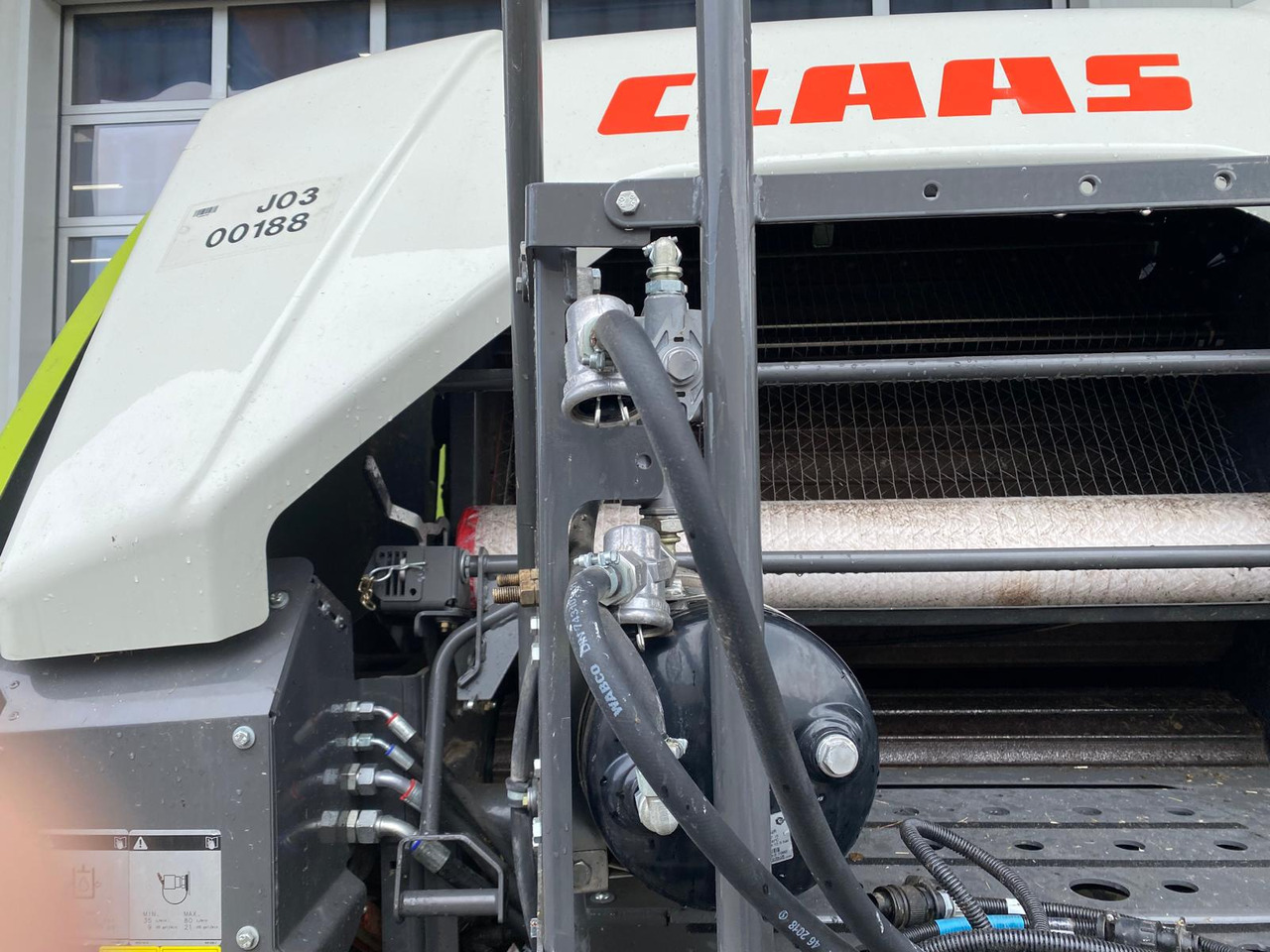 Claas Rollant 540 RC Comfort - Stroj na sklizeň pícnin: obrázek 5 Claas Rollant 540 RC Comfort - Stroj na sklizeň pícnin: obrázek 5