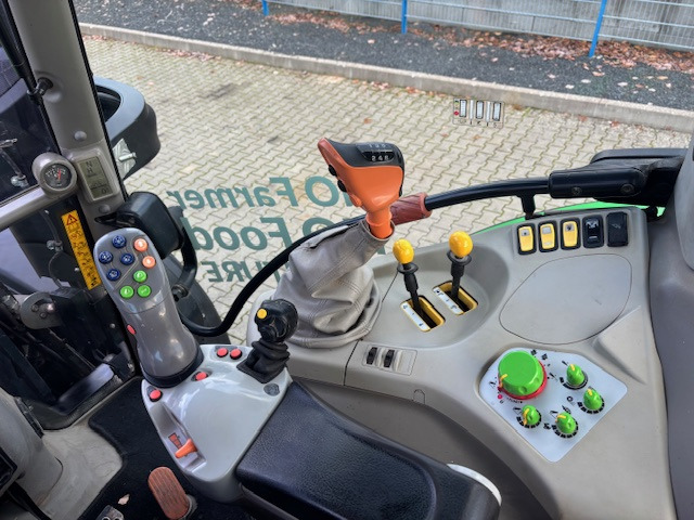 Deutz-Fahr Agrotron 6160.4 - Traktor: obrázek 2 Deutz-Fahr Agrotron 6160.4 - Traktor: obrázek 2