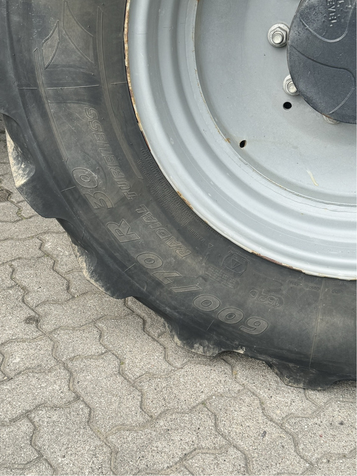 Deutz-Fahr Agrotron 7250 TTV - Traktor: obrázek 5 Deutz-Fahr Agrotron 7250 TTV - Traktor: obrázek 5