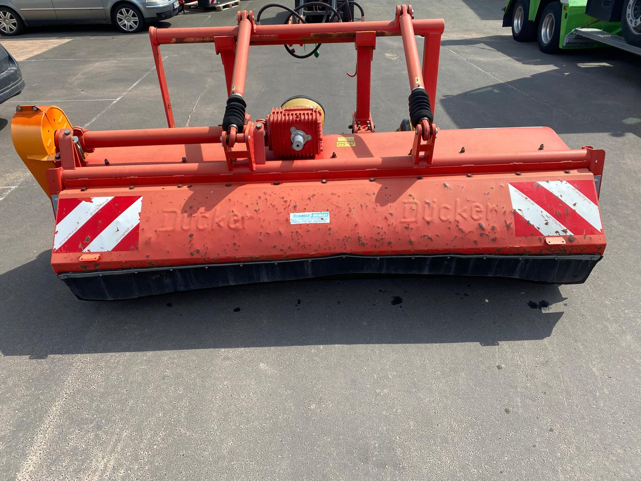 Dücker Unimäher UM 27 HV - Kladívkový mulčovač: obrázek 1 Dücker Unimäher UM 27 HV - Kladívkový mulčovač: obrázek 1