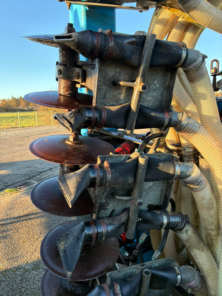 Duport Alltrac 8044 - Rozmetadlo hnoje: obrázek 2 Duport Alltrac 8044 - Rozmetadlo hnoje: obrázek 2