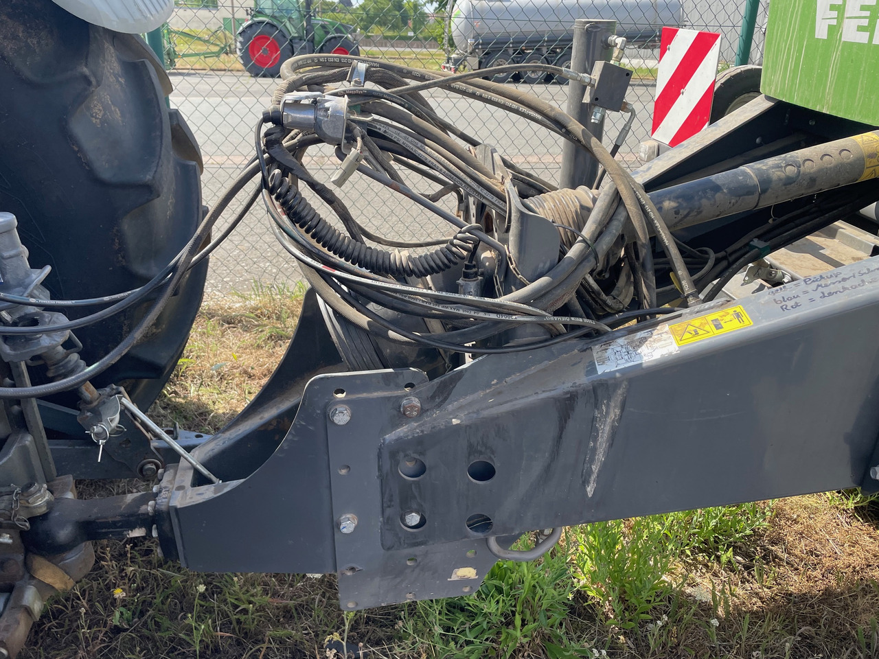 Fendt 1290 Quaderballenpresse - Lis na hranaté balíky: obrázek 2 Fendt 1290 Quaderballenpresse - Lis na hranaté balíky: obrázek 2