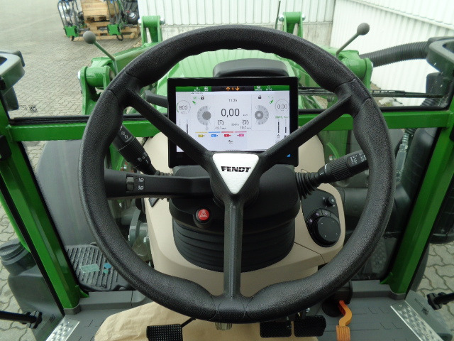 Fendt 211 S Vario Gen3 Power - Traktor: obrázek 3 Fendt 211 S Vario Gen3 Power - Traktor: obrázek 3