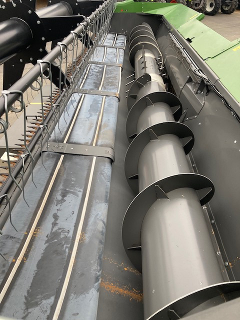 Fendt 6335C Stage 5 - Sklízecí mlátička: obrázek 3 Fendt 6335C Stage 5 - Sklízecí mlátička: obrázek 3