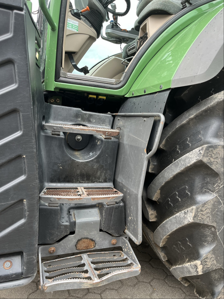 Fendt 716 Vario S4 - Traktor: obrázek 4 Fendt 716 Vario S4 - Traktor: obrázek 4
