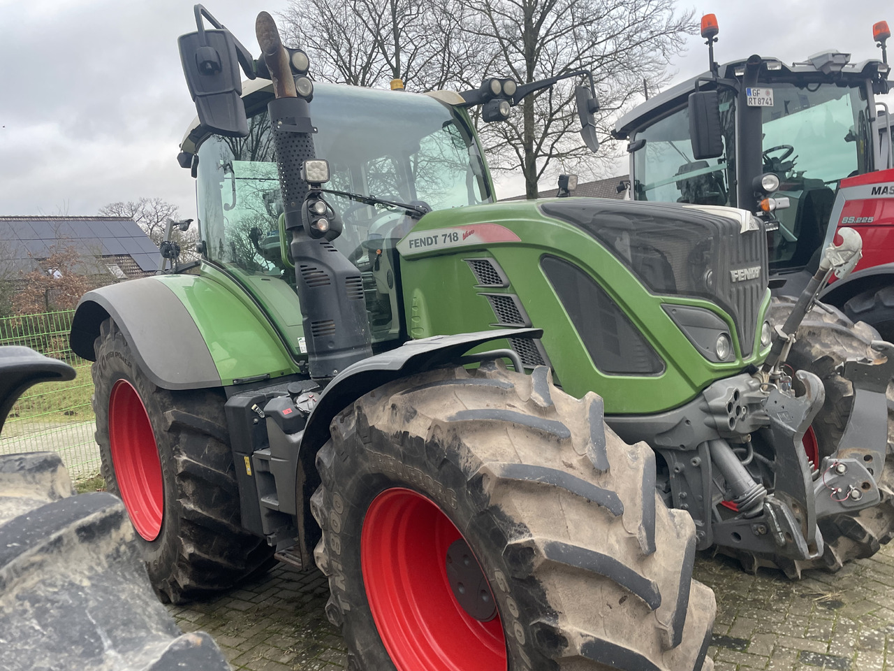 Fendt 718 Power Plus - Traktor: obrázek 1 Fendt 718 Power Plus - Traktor: obrázek 1