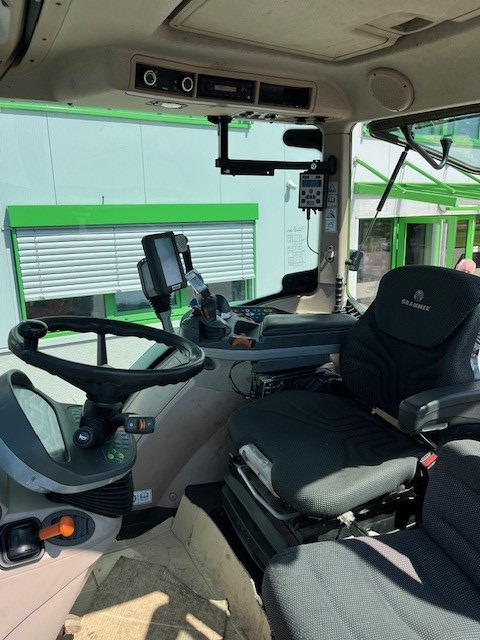 Fendt 718 V S4 - Traktor: obrázek 2 Fendt 718 V S4 - Traktor: obrázek 2